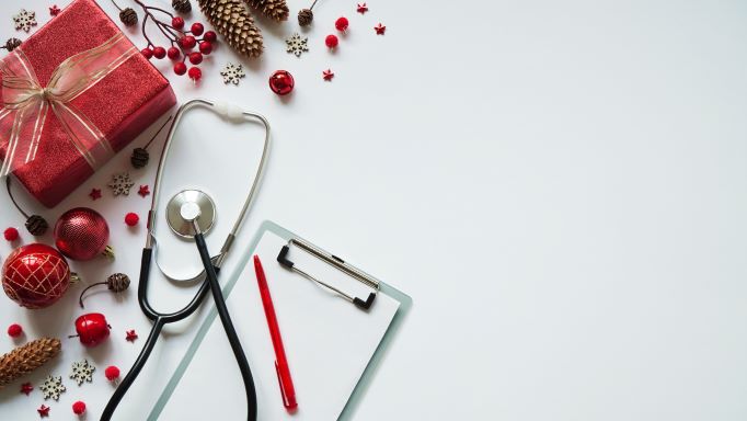 Client Alert: Gift Giving Risks for Health Care Providers to Keep in Mind this Holiday Season