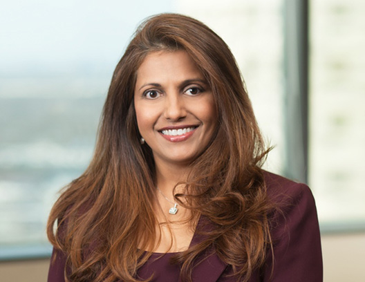 Dipa Shah headshot