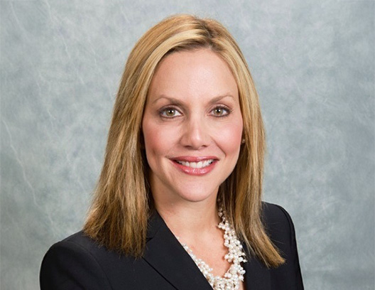 Julie Brown headshot